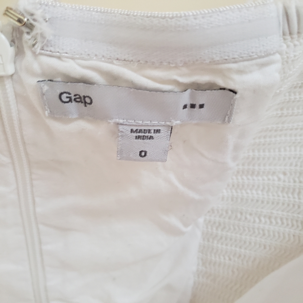 Gap White Eyelet Embroidered Pattern Strapless Dr… - image 8